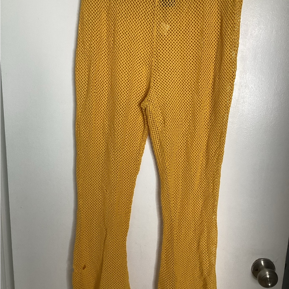 NWOT Spirit Vibrant Yellow Mesh Pants L